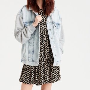 AE swing babydoll daisy print floral dress